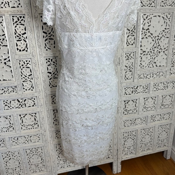 NWT Marina Ivory Lace Overlay Sequin Beaded Fairycore Cocktail Formal Dress Sz M - Picture 7 of 9